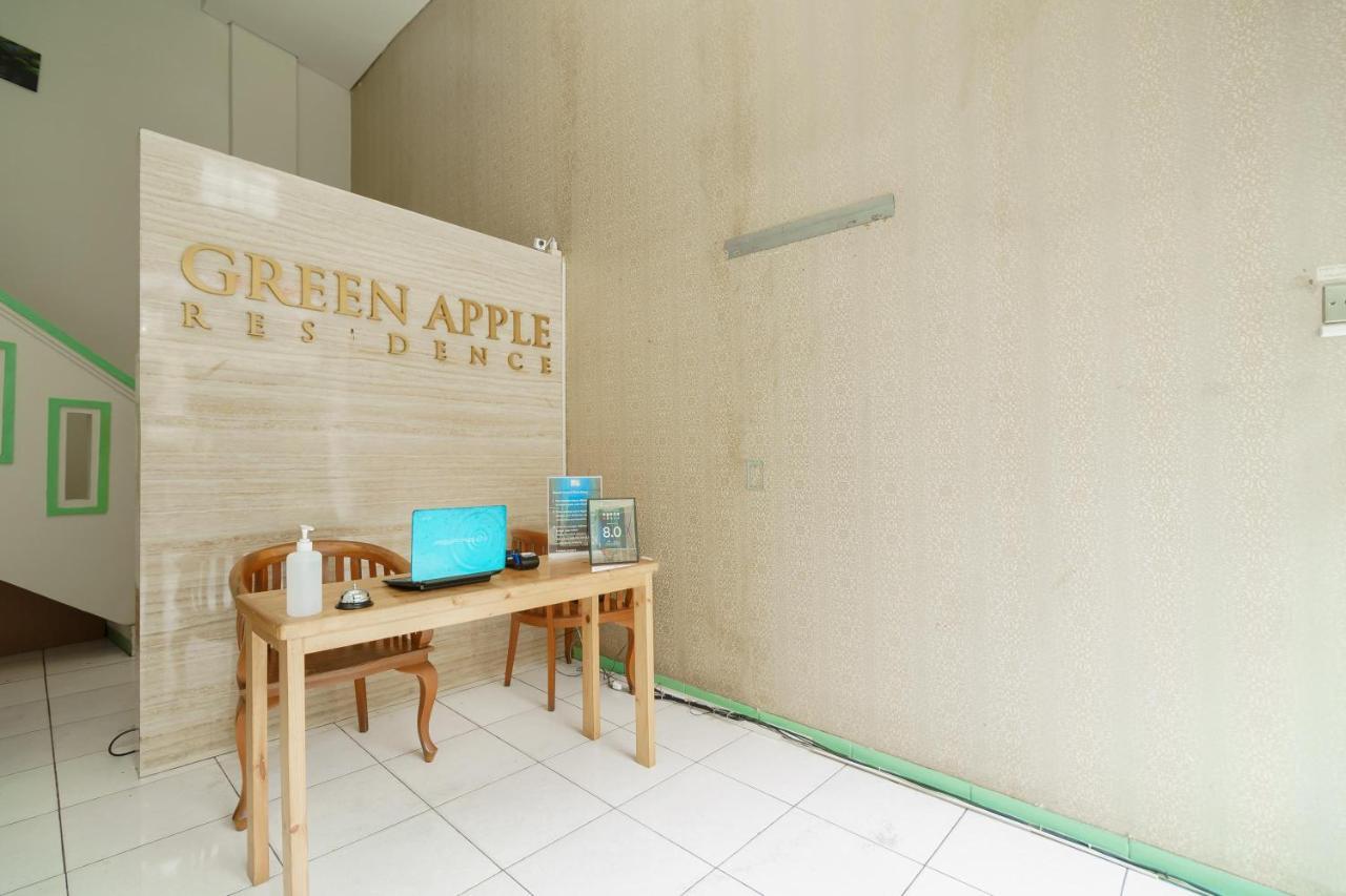 Green Apple Residence Near Sarinah Mitra Reddoorz Джакарта Екстер'єр фото